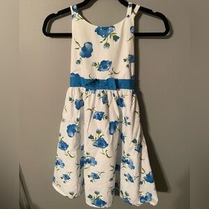 Girls sleeveless blue floral dress